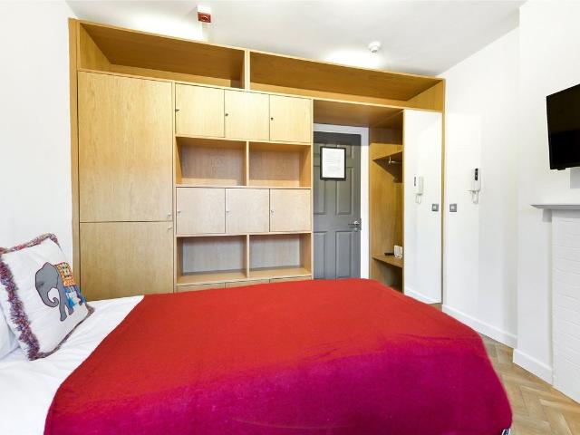 House for rent in Pimlico, Greater London
