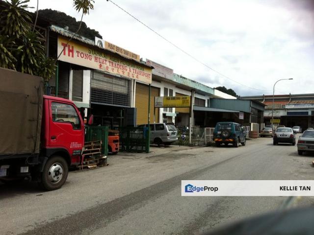 Warehouse for sale in Selayang, Selangor