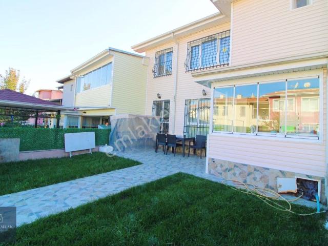 İnönü Mahallesi, Yenimahalle içerisinde satılık Villa