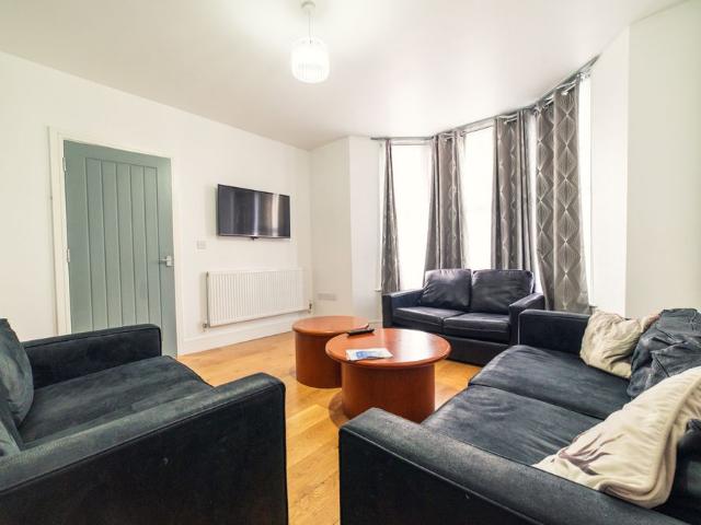 House for rent in Plasnewydd, Cardiff