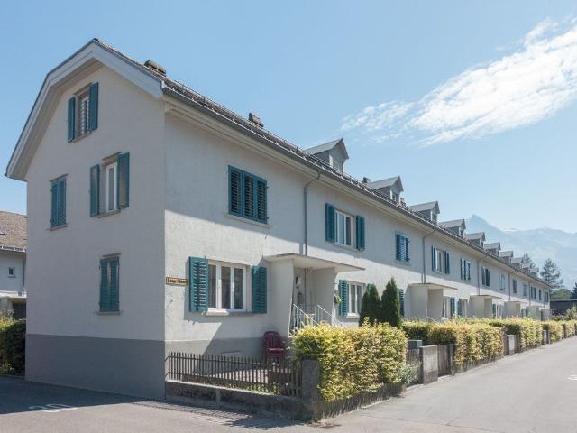 Reihenfamilienhaus mieten in Niederurnen, Glarus