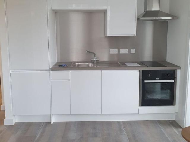 Apartment for rent in Gorse Hill, Trafford Park