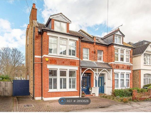 House for rent in Surbiton, Greater London