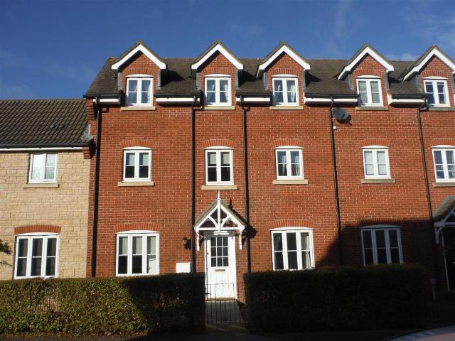 House for rent in Calne