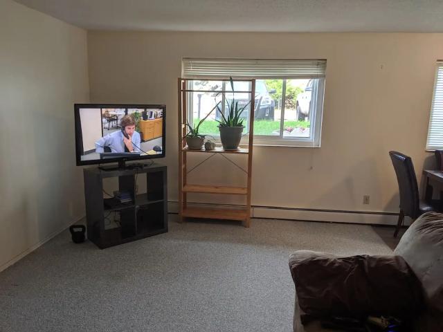 Apartment for rent in Wedgewood, Alberta