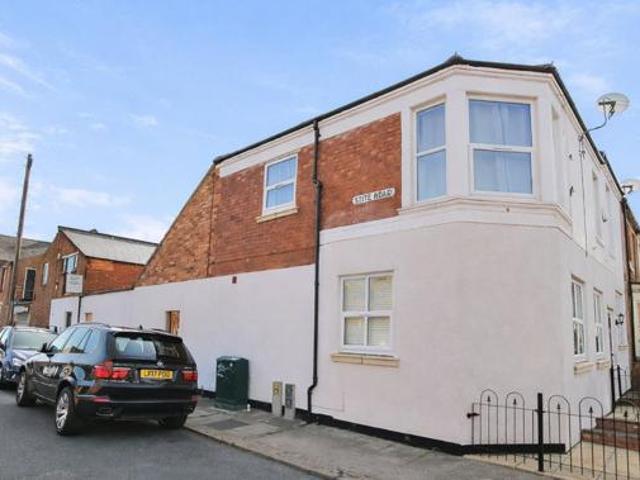 House for sale in Northampton, Northamptonshire