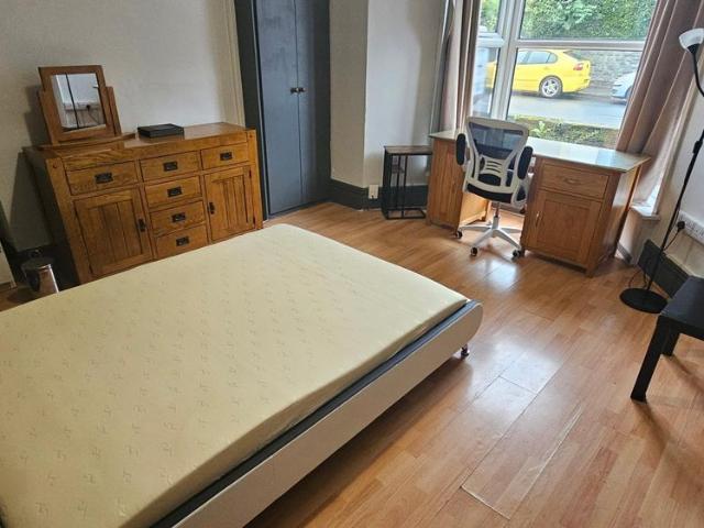 House for rent in Nangreaves, Wales