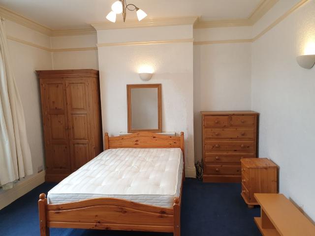 Room for rent in London Borough of Ealing, Greater London