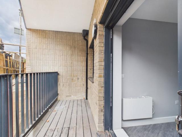 House for rent in London Borough of Barking and Dagenham, Greater London