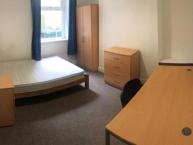 House for rent in Nangreaves, Wales