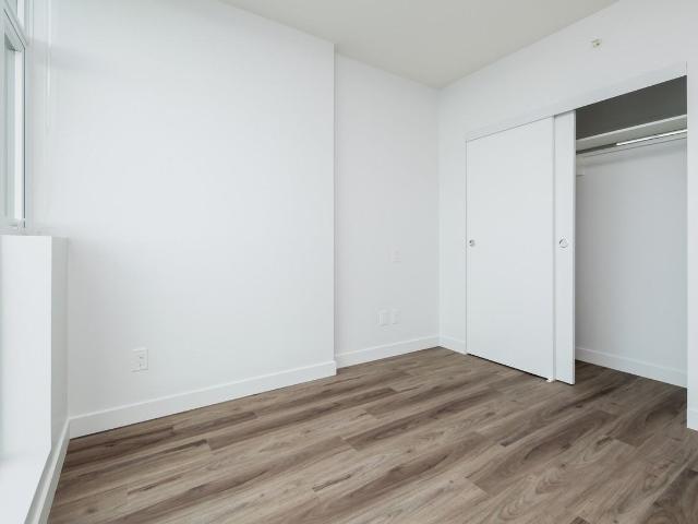 Apartment for rent in Surrey, British Columbia