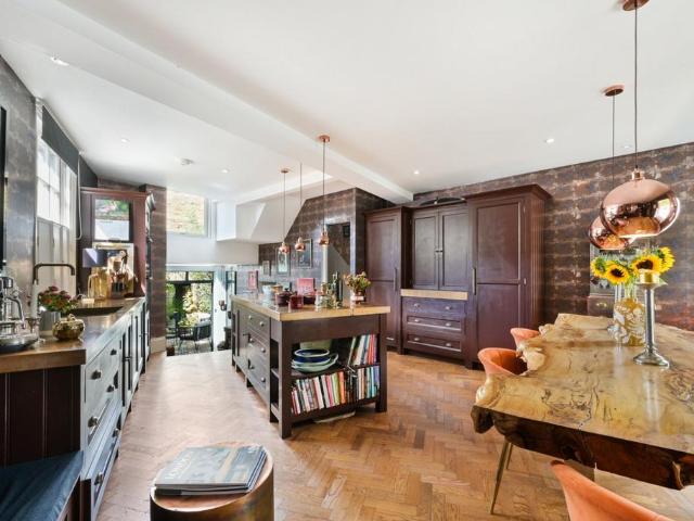 House for rent in East Greenwich, Greater London