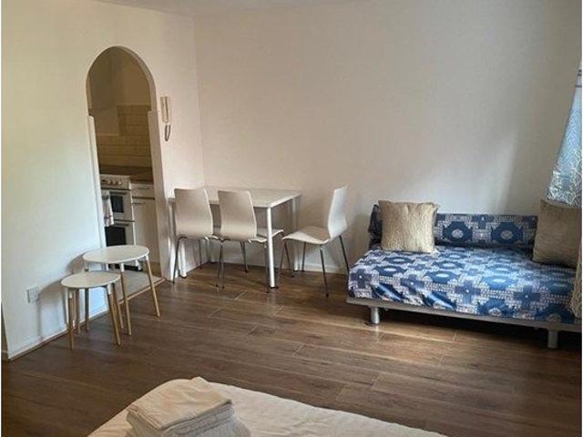 Studio for rent in Holywell Estate, North Watford
