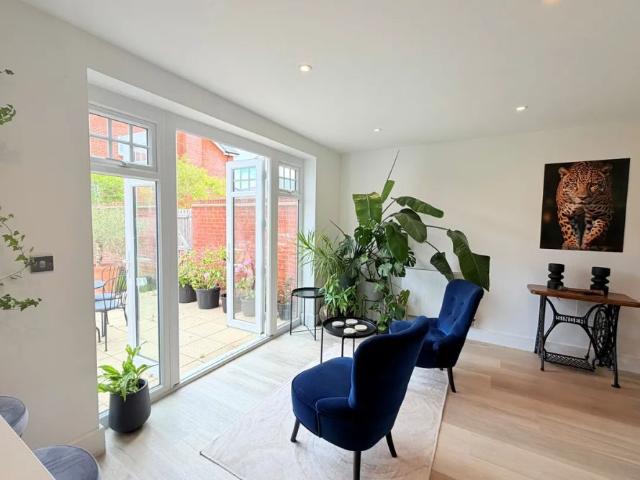 House for rent in Highcroft, Berrick Salome