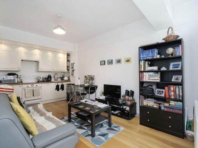 Apartment for rent in Belsize Park, Primrose Hill