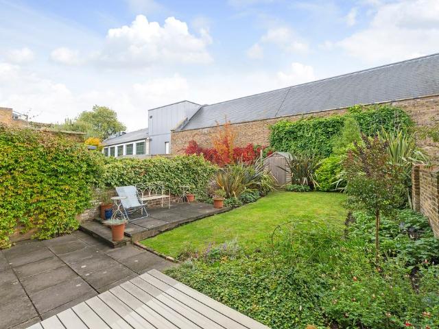 House for rent in Chalk Farm, Primrose Hill
