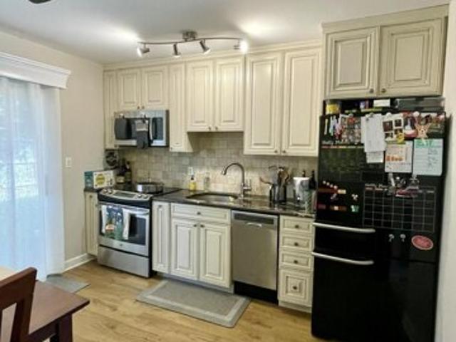 Condo for sale in Atlantic Highlands