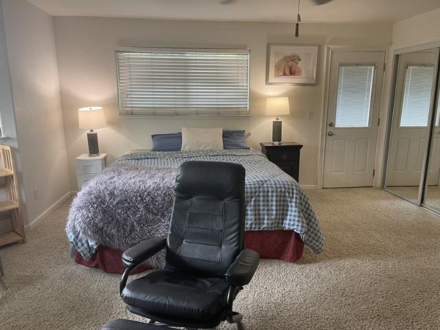Room for rent in Carmichael, California