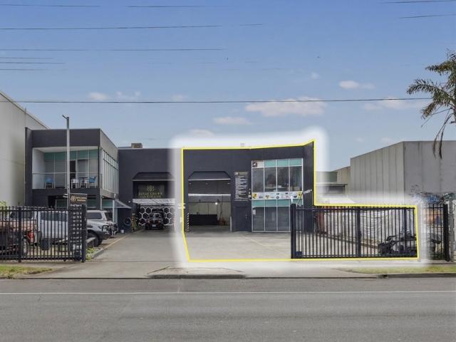 Warehouse for rent in Camerons Creek, Victoria