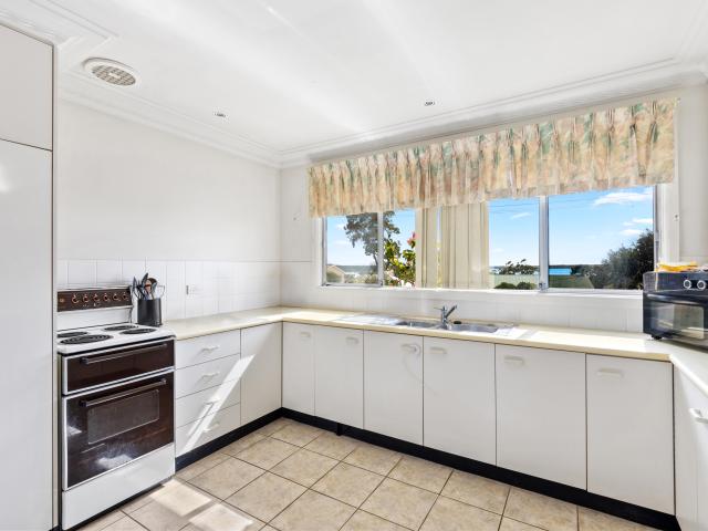 House for sale in Budgewoi, New South Wales