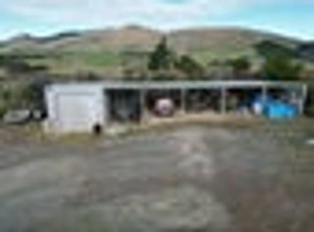 House for sale in Otakou