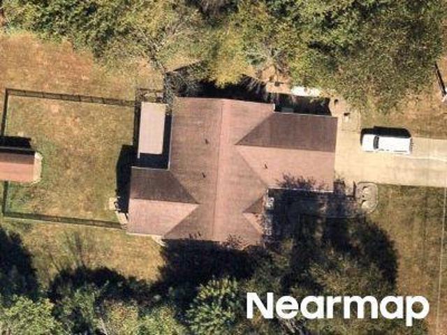 House for sale in Howard, Ohio