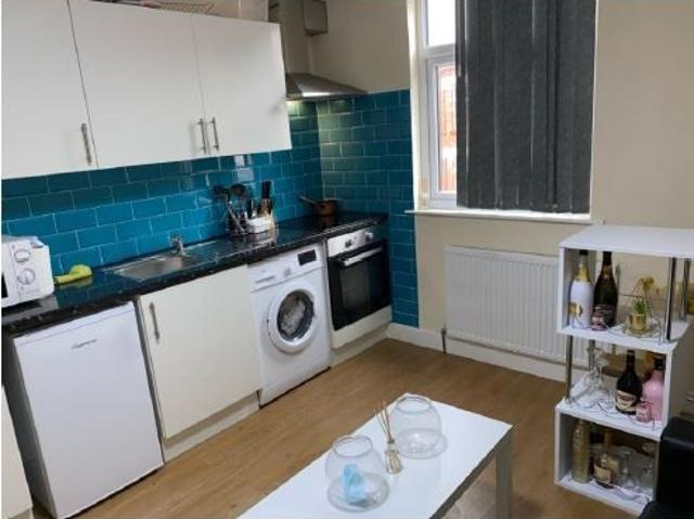 Apartment for rent in Ball Hill, West Midlands