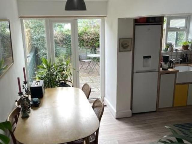 Room for rent in Round Hill, Brighton & Hove