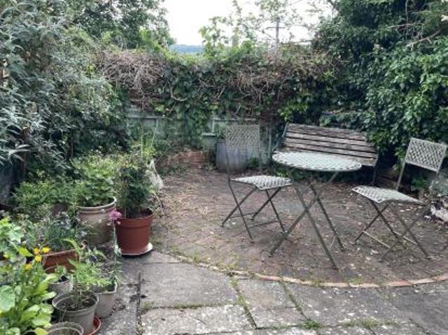Room for rent in Round Hill, Brighton & Hove