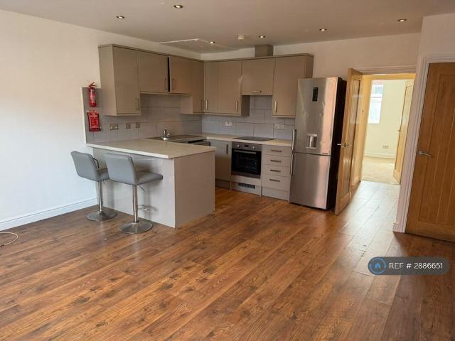Apartment for rent in Dukinfield, Tameside
