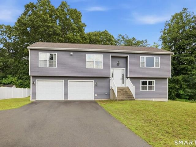House for sale in South Windsor, Connecticut