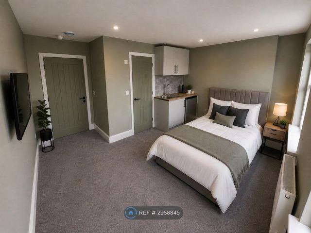 Room for rent in Melcombe Regis, Weymouth
