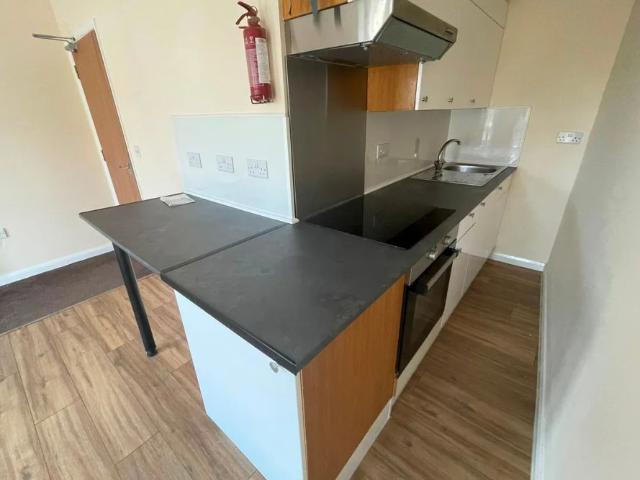 Apartment for rent in Southtown, Stokesby