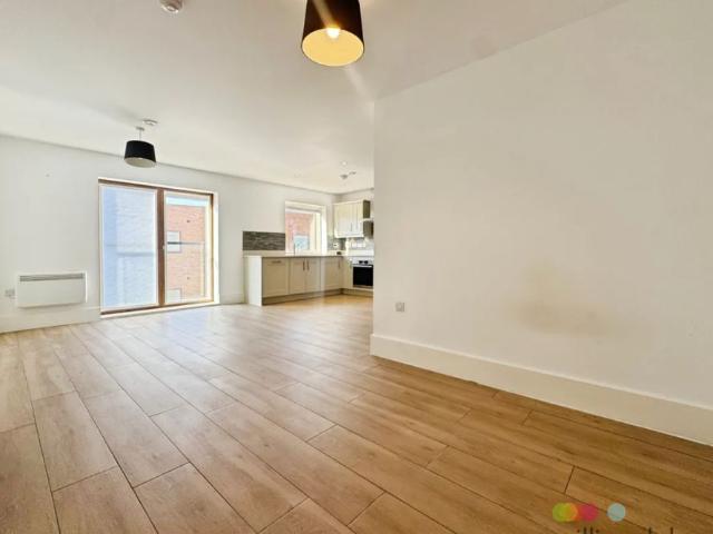 Apartment for rent in Lakenham, East Bank