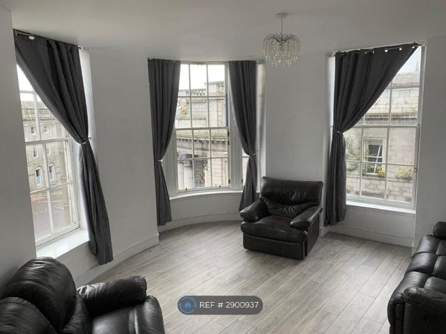 Apartment for rent in Ballindoch, Scotland