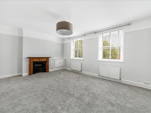 Apartment for rent in Hammersmith, Greater London