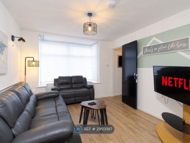 House for rent in Lillington, Green Close