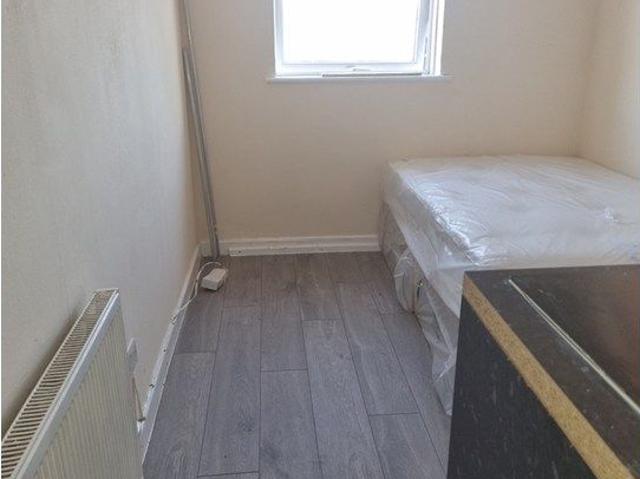 Studio for rent in Canning Town, Greater London