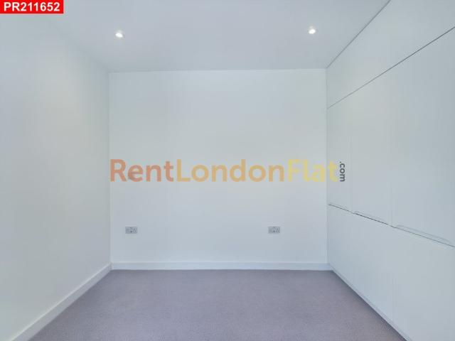 Apartment for rent in London Borough of Ealing, Greater London