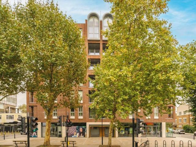 Apartment for rent in Hammersmith, Greater London