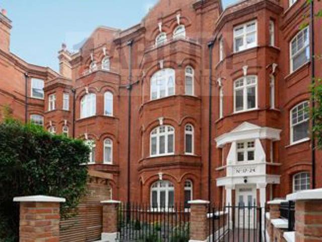 Apartment for rent in London Borough of Hammersmith and Fulham, Greater London