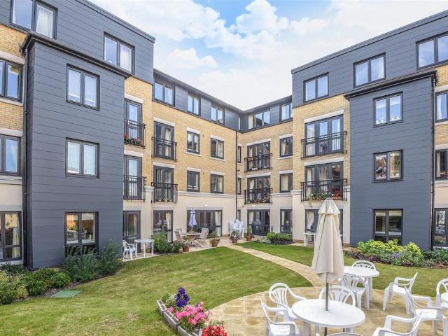Apartment for rent in Midway, Kent