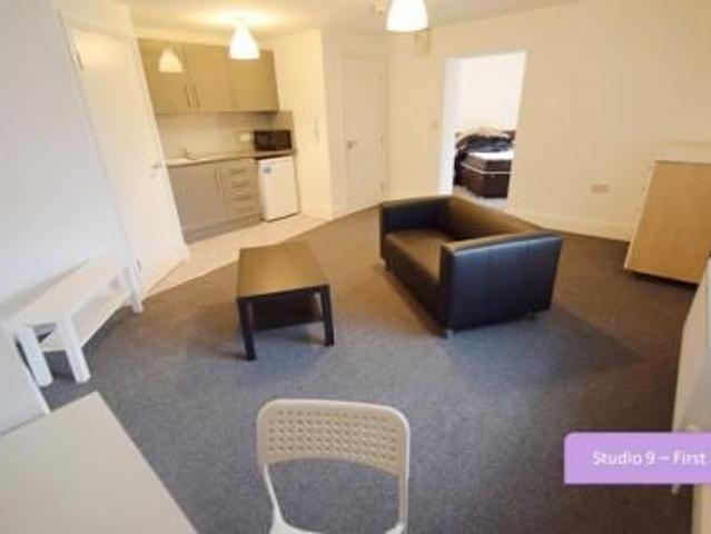 Room for rent in The Brampton, Butterton