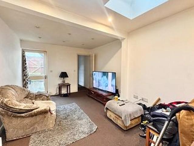 Apartment for rent in East Cliff, Acol