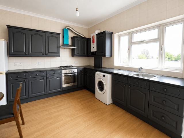 House for rent in London Borough of Ealing, Greater London