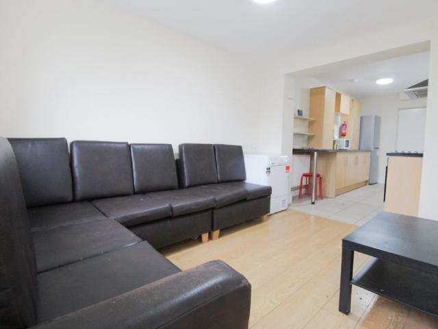 Room for rent in Hawthorn, Pontypridd