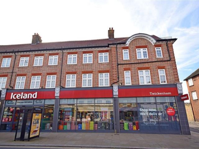 Apartment for rent in St Margarets, Cat Hill