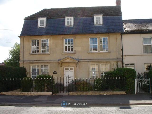 Studio for rent in Melksham, Wiltshire