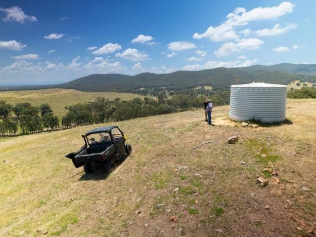 Cottage for sale in Edi, Victoria