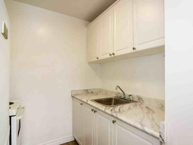 Apartment for rent in Ancaster, Ontario